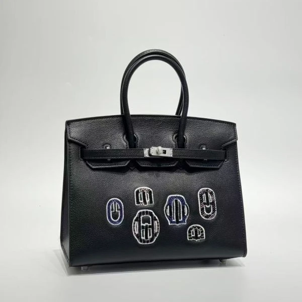 【佐伊甄选】XKY-7296-黑色轻奢女士时尚小众真皮单肩挎包