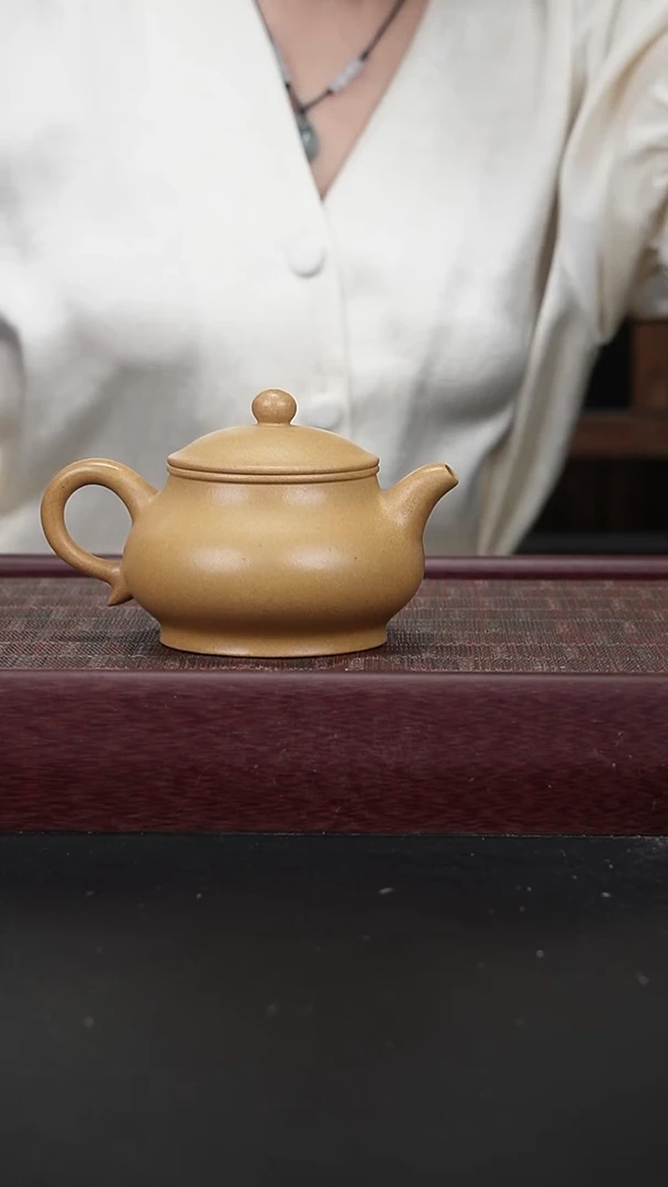 茶壶紫砂lzx黄金段 潘壶260cc