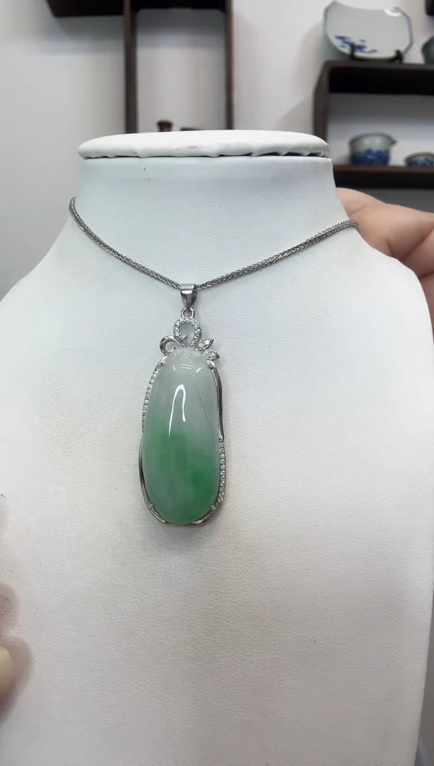 吊坠(赠链)银S925镶嵌翡翠福瓜