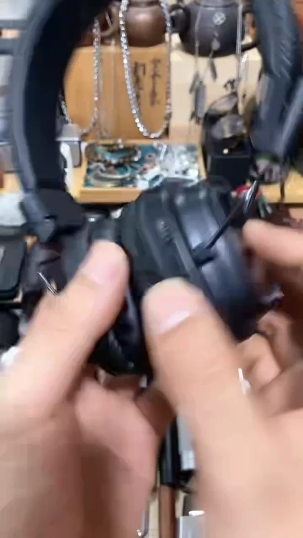 瓷片闪购商品 如图所示