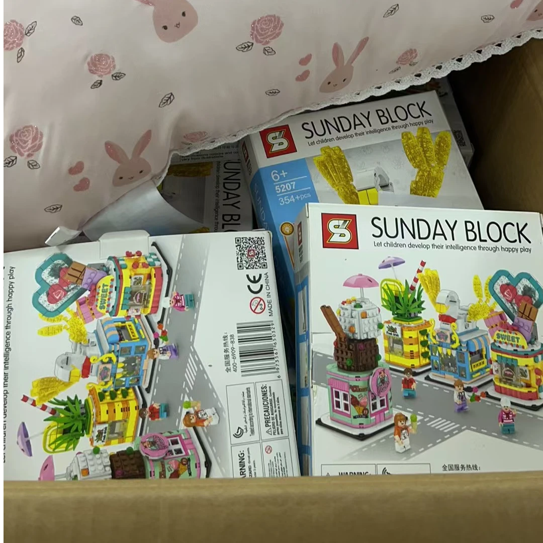 儿童桌面摆件随机发