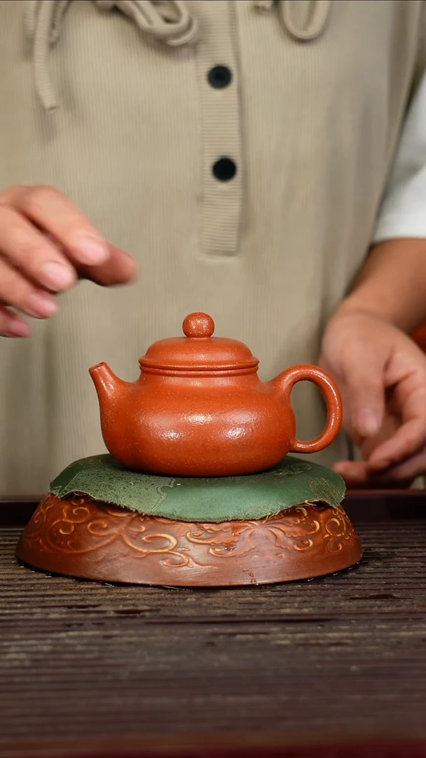 宜兴原矿紫砂壶茶壶宜兴原矿紫砂壶茶壶150C