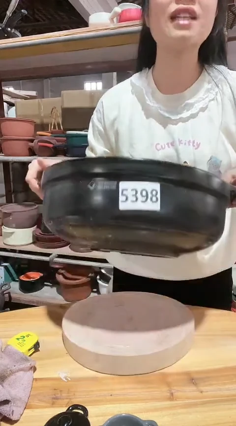 陶5398大瑕疵黑锅不带盖打磨不圆