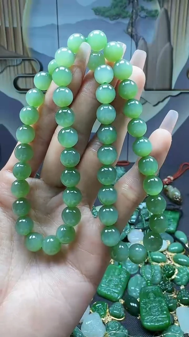 【闪购商品】和田玉挂件未镶嵌9+