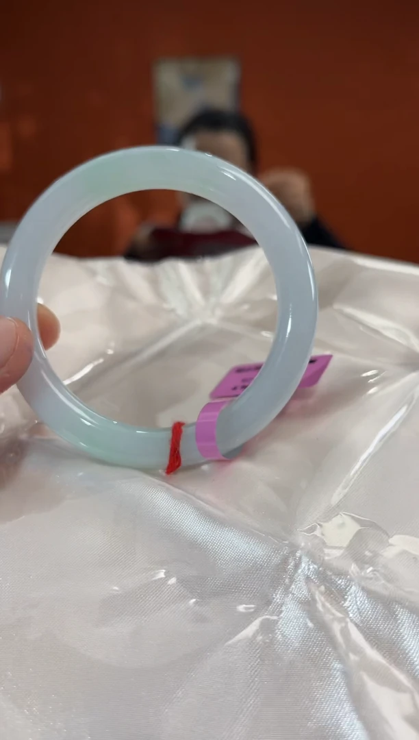 未镶嵌手镯翡翠54