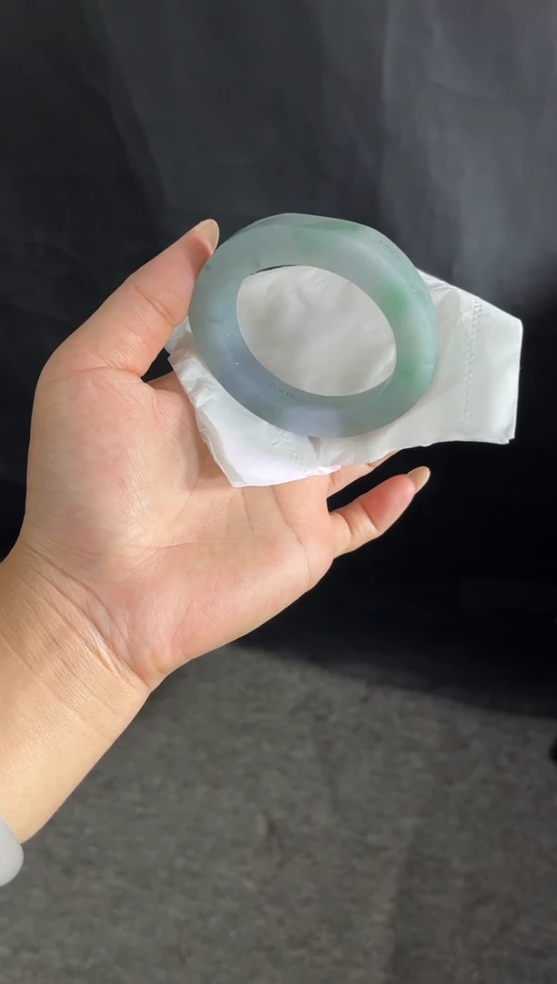 未镶嵌贵妃定制翡翠贵妃