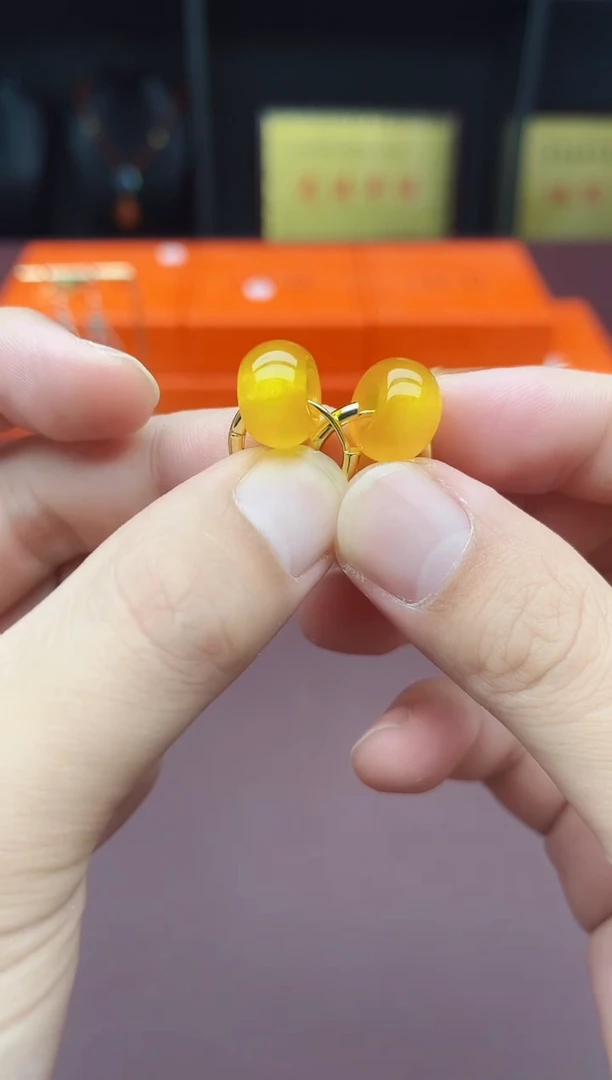 玛瑙/玉髓耳饰未镶嵌536000