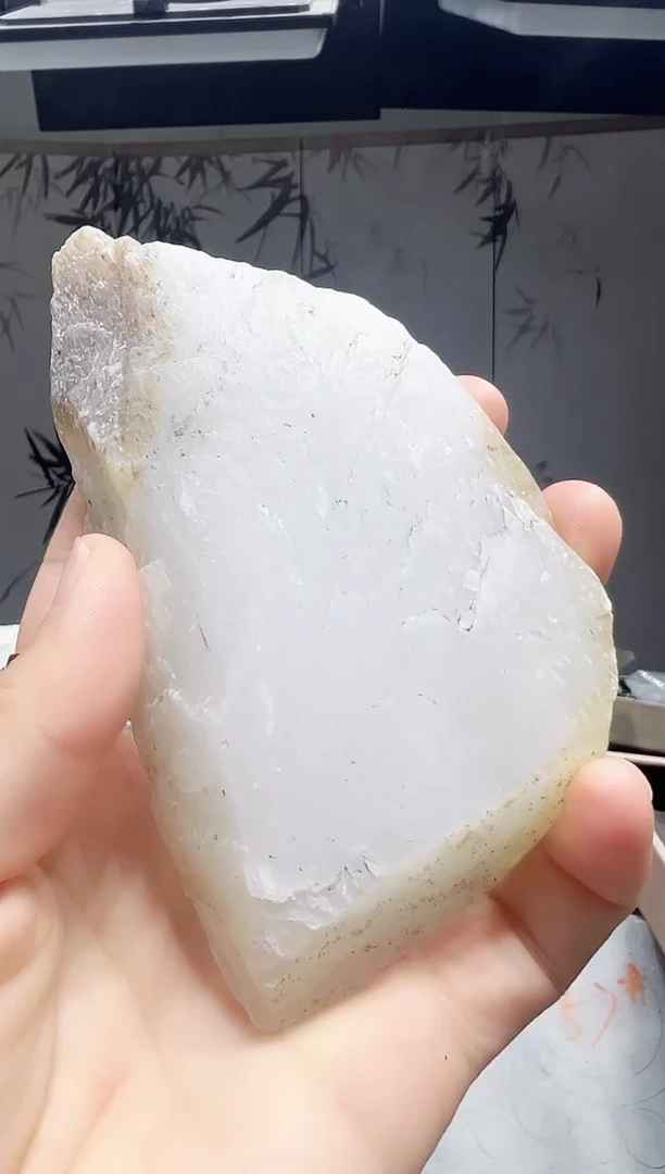 未镶嵌根据客户需求定制和田玉新疆和田玉原石定制