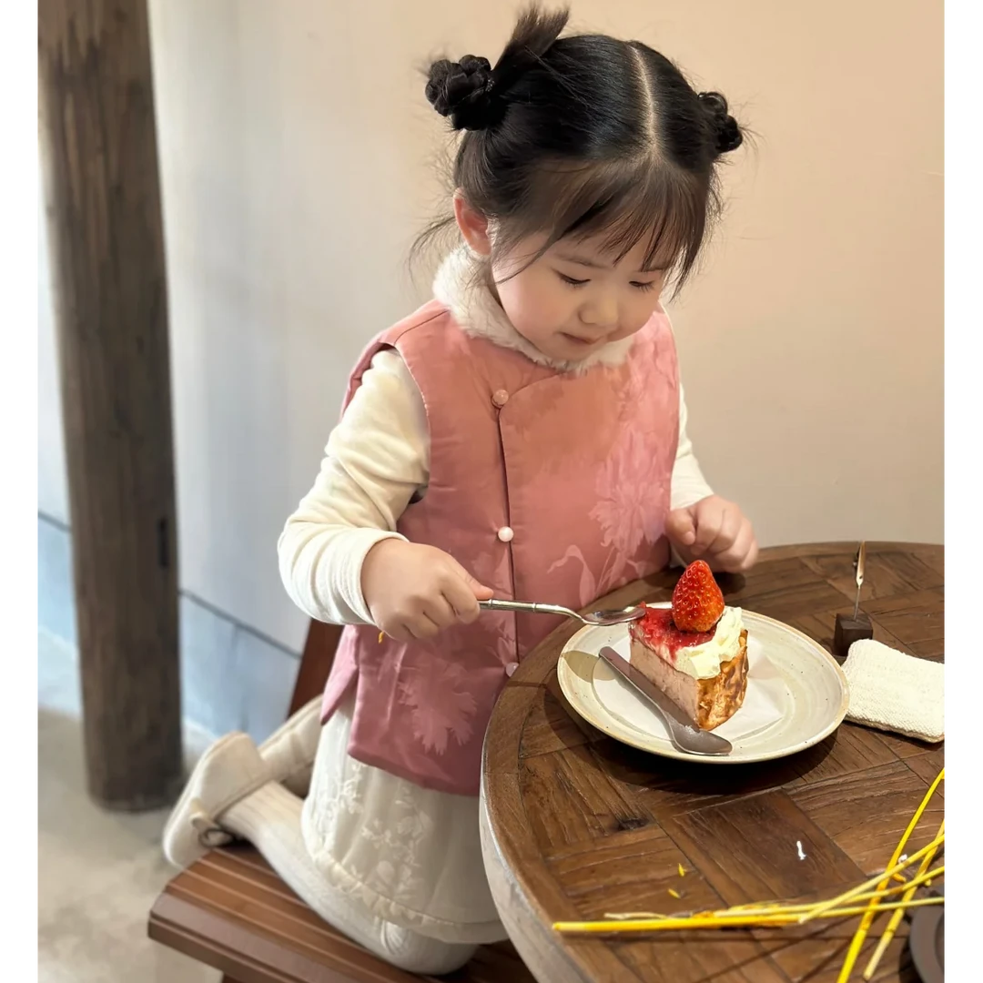 壹妈童装女童新年衣服冬季洋气儿童粉色新中式毛领马甲汉服半身裙