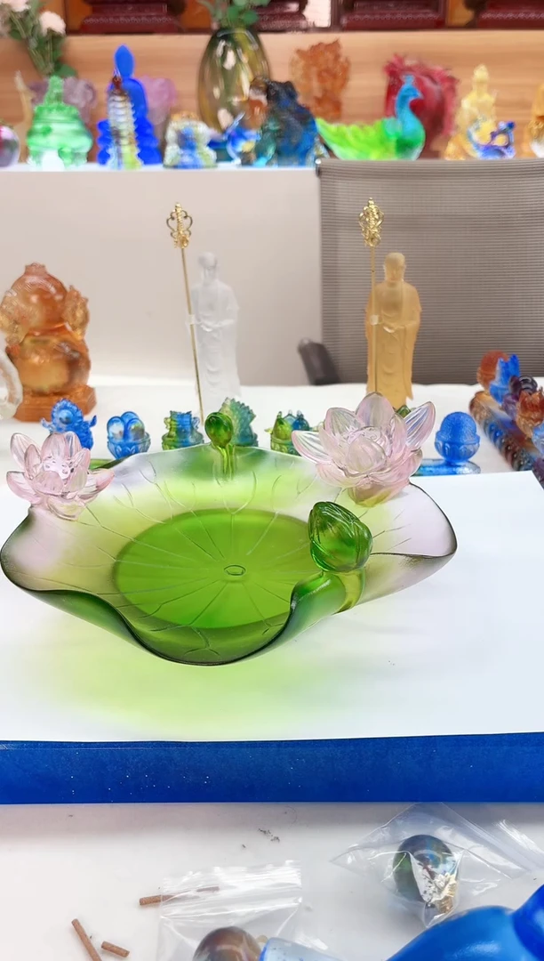 手工艺品琉璃绿色莲花果盘20*7公分