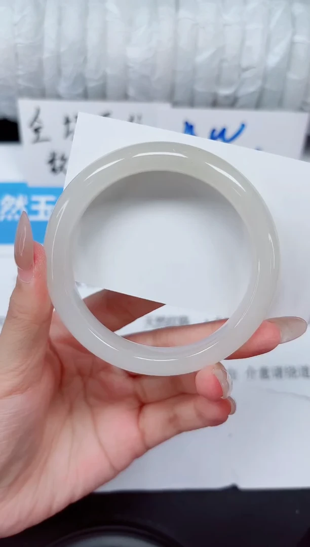 未镶嵌手镯石英质玉218-58白