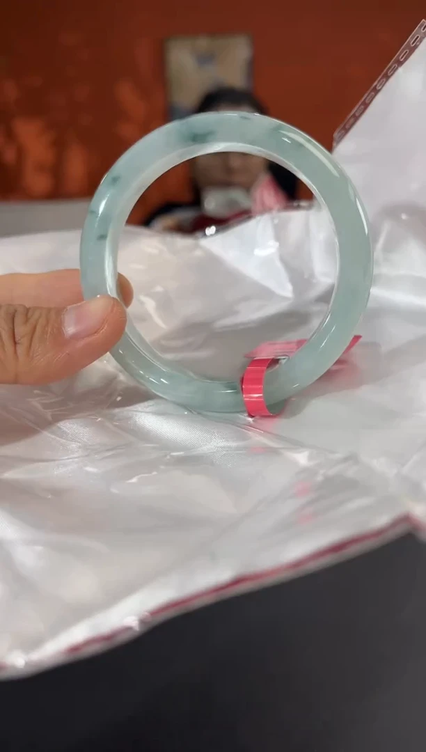 未镶嵌手镯翡翠小*翡翠手镯