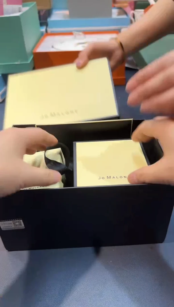 【闪购商品】碗EB12全场正品，京东包邮