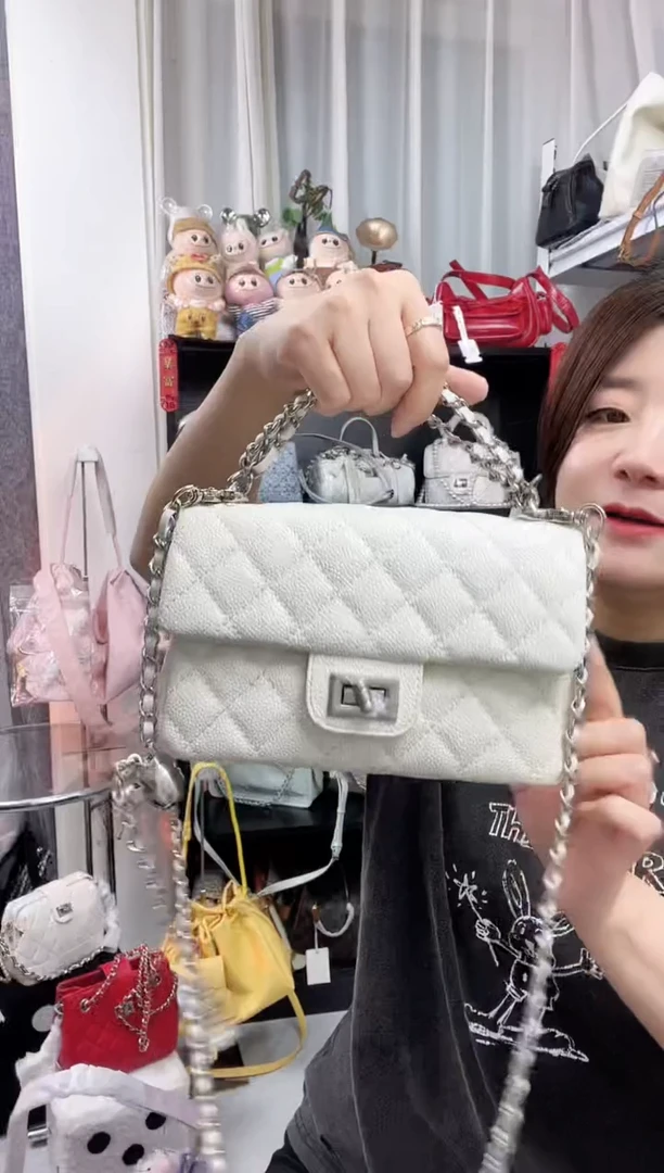 小牛剖层皮革福利款单肩女包