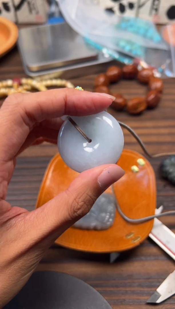 颈饰未镶嵌翡翠翡翠配饰