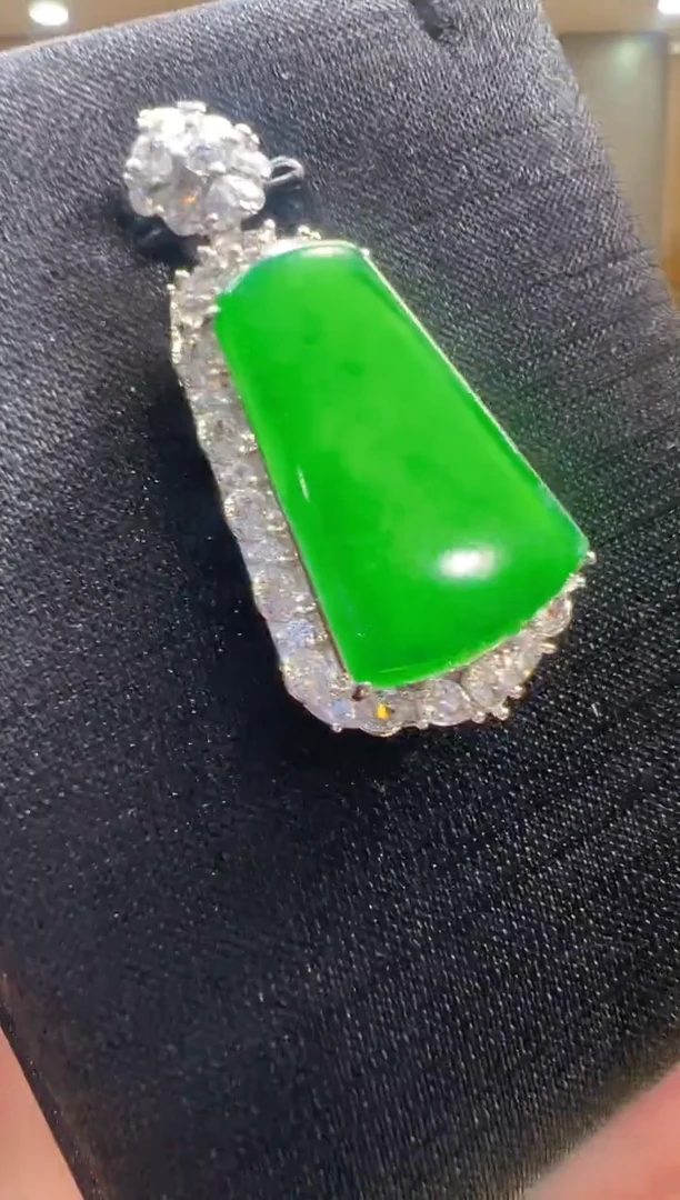 吊坠(不含链)未镶嵌翡翠多样性发货一件