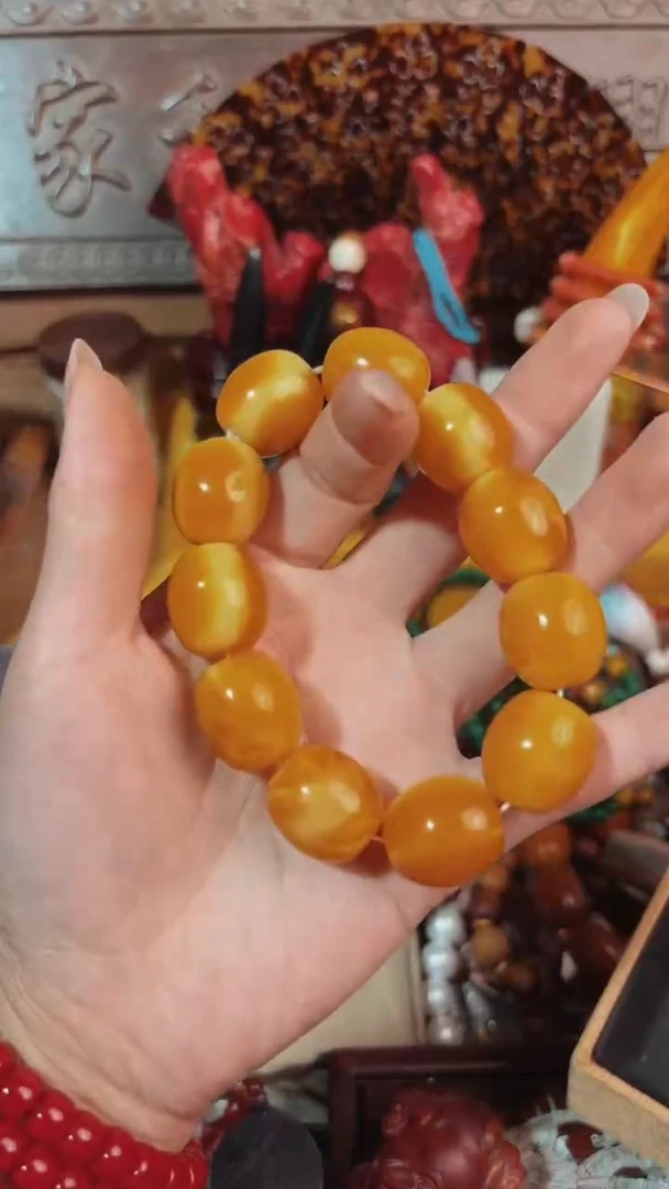 未镶嵌蜜蜡手链和哈哈哈哈哈哈哈哈哈