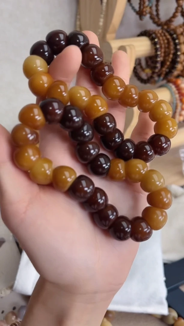 菩提根/象牙果手串太妃糖玉化蒜瓣大肠14手串