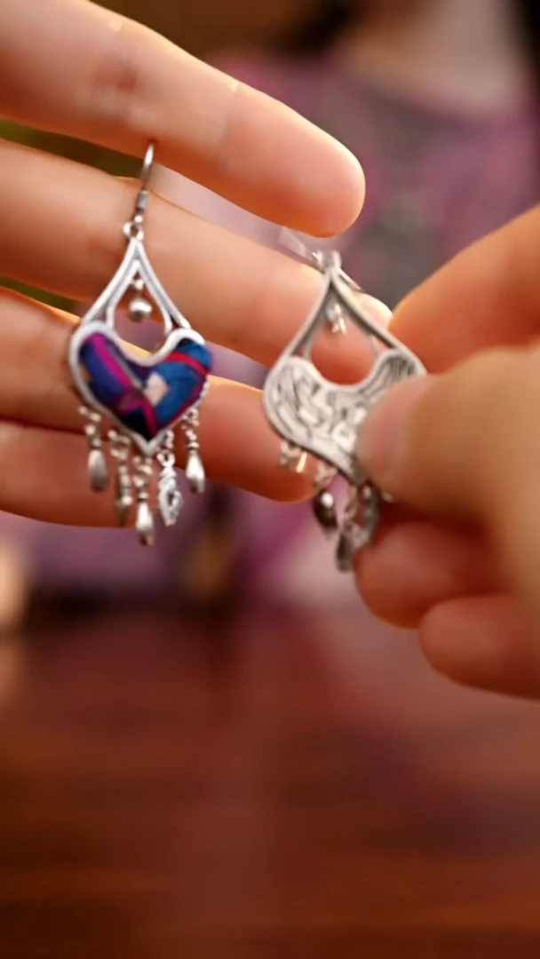 刺绣私人定制苗族手工A728