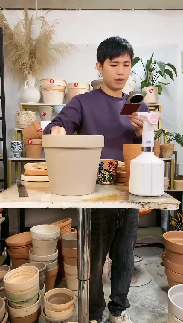 【闪购商品】红陶20*18灰陶 1盆无托