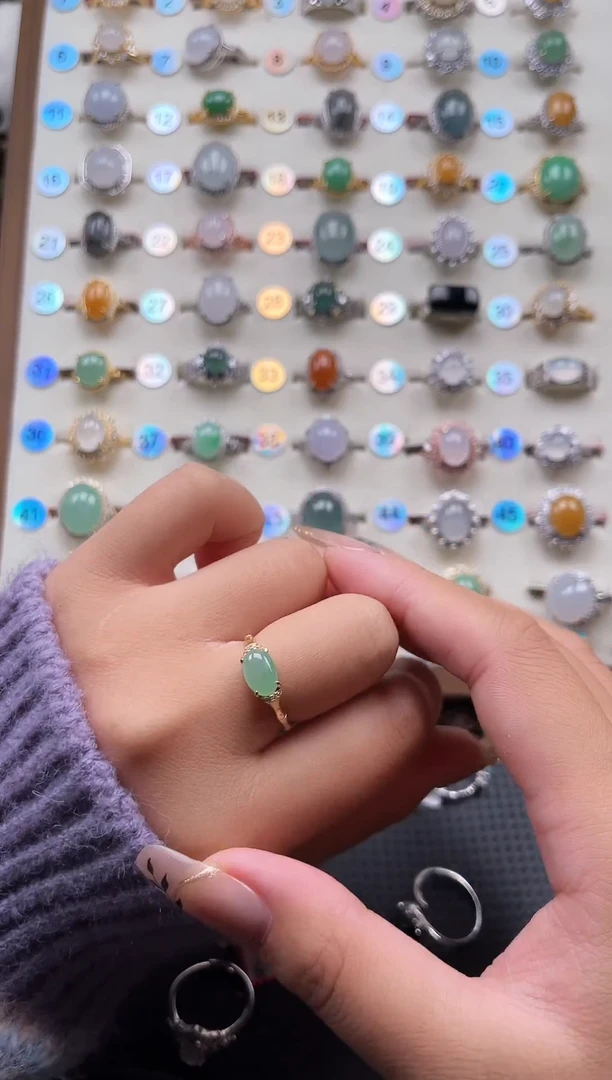 【闪购商品】翡翠戒指银S925镶嵌天然A货翡翠戒指