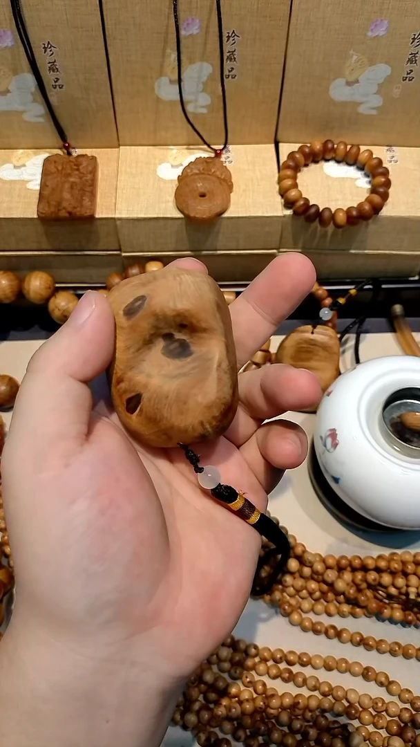 柏木（崖柏）川料手把件001