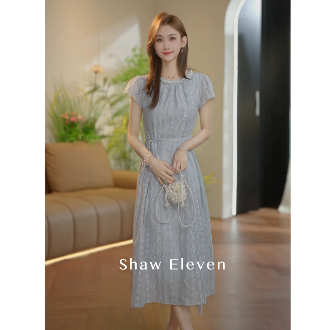 蓝色多瑙河【Shaw Eleven】2025夏新款法式圆领珍珠刺绣短袖连衣裙