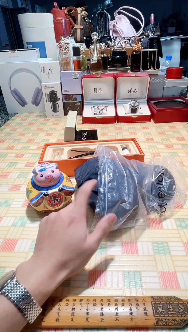 瓷片瓷器 库房到期 全部地板价@@1