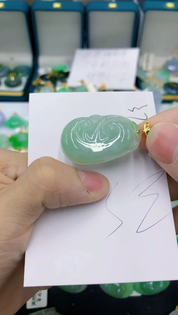 翡翠未镶嵌颈饰111111