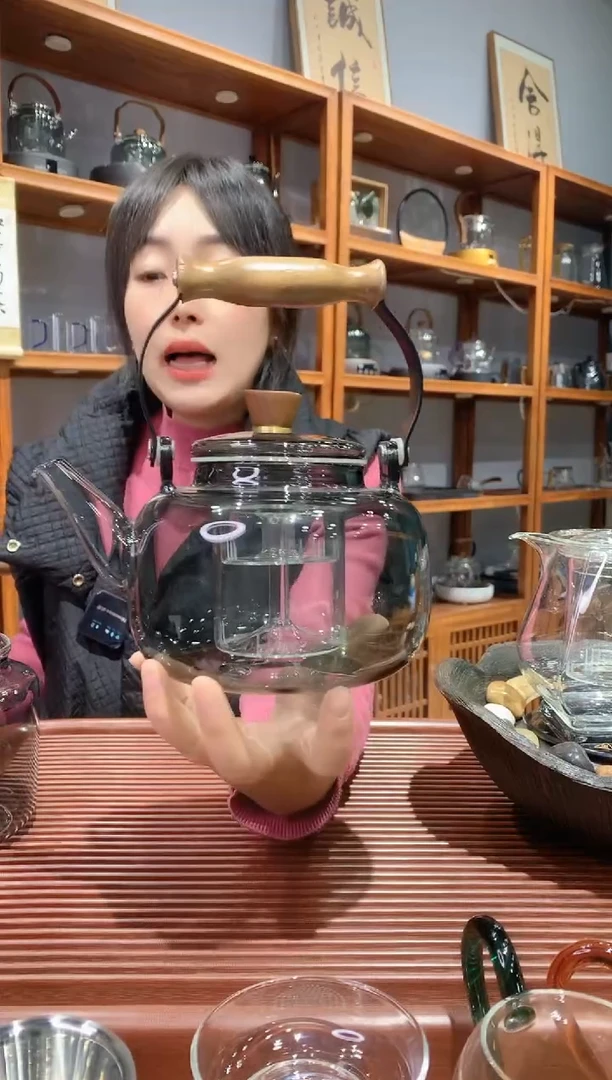 四代蒸煮茶壶透黑色的