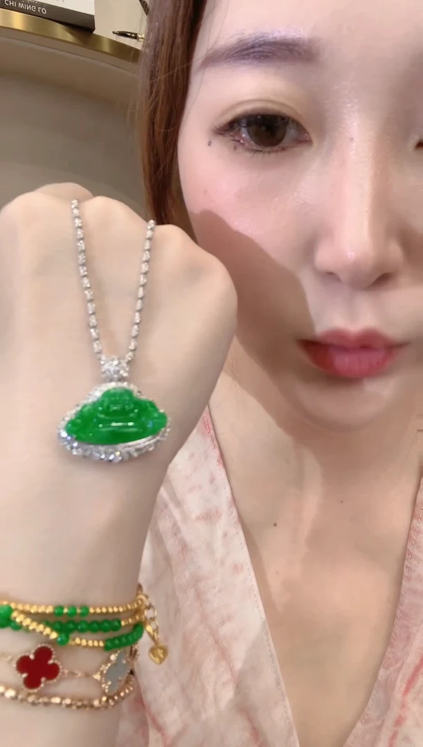 项链18K金镶嵌翡翠春日珠宝 B55