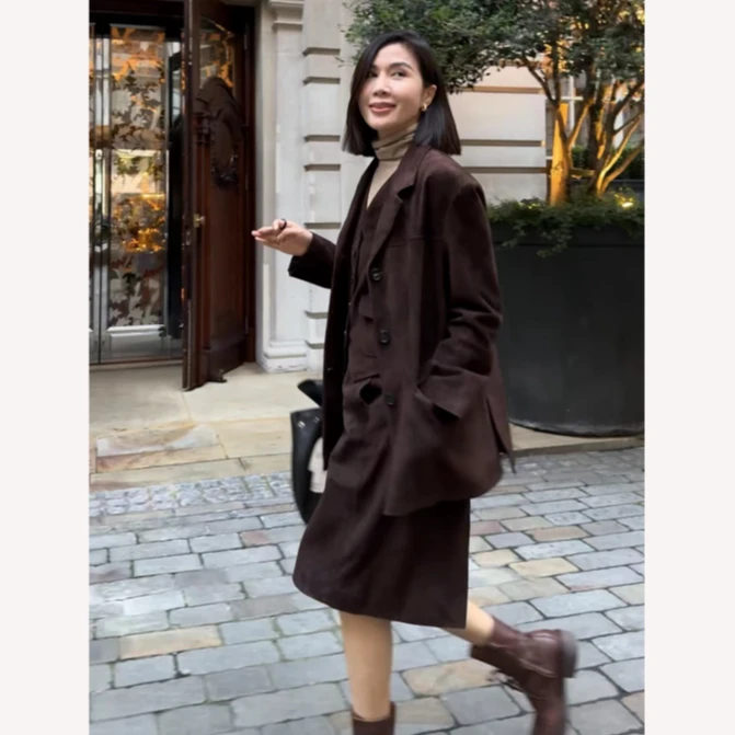 PQMAM进口高丝光反绒小胎羊皮复古雾面麂皮皮衣马甲半裙套装