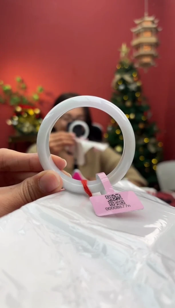 未镶嵌手镯翡翠翡翠手镯2