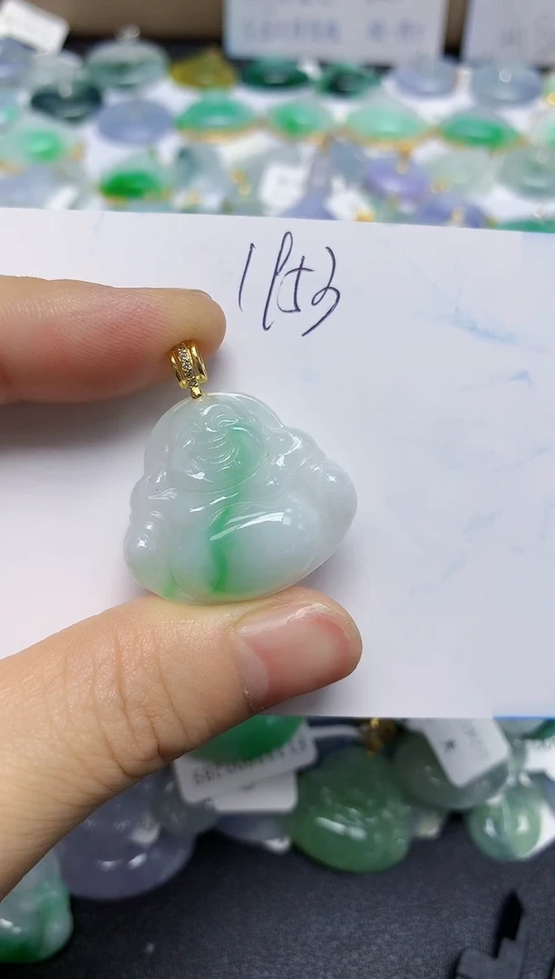 翡翠未镶嵌颈饰天然缅甸翡翠A货