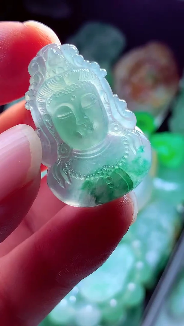 未镶嵌定制翡翠有***?翡翠毛货定制