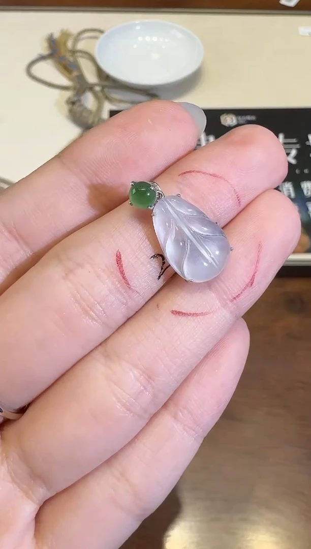 颈饰18K金镶嵌翡翠X1217-512-454