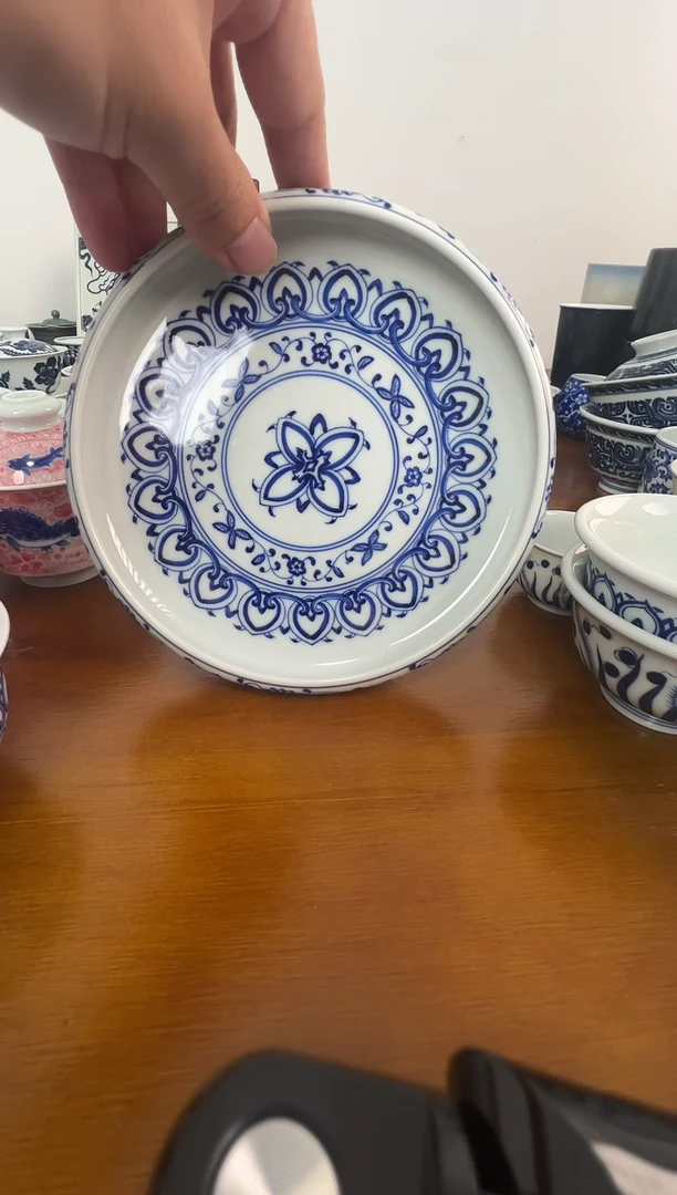 照夜白青花宝象壶承