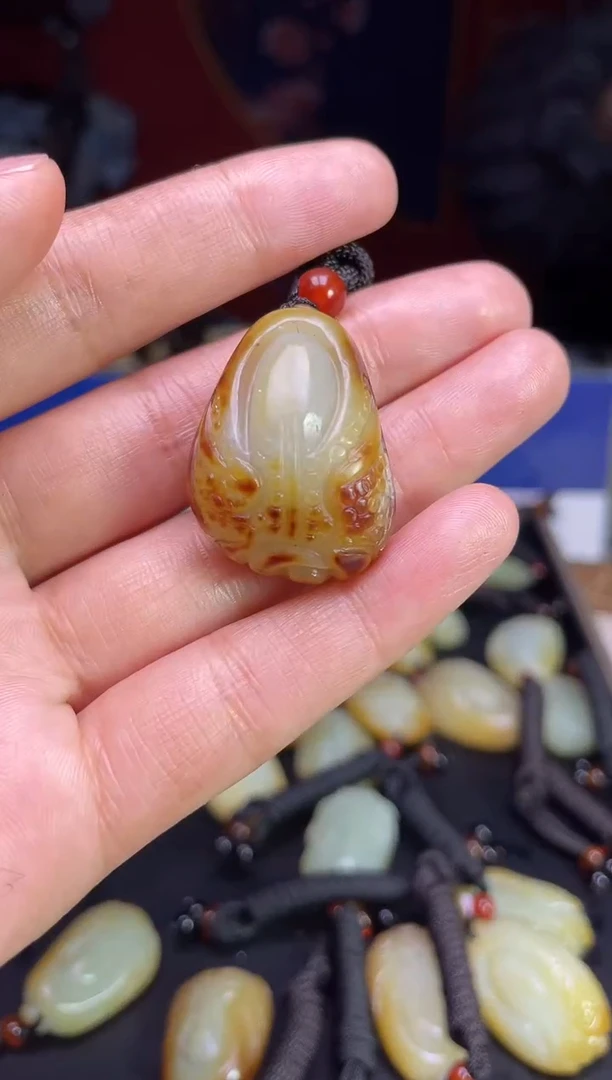 颈饰未镶嵌和田玉123