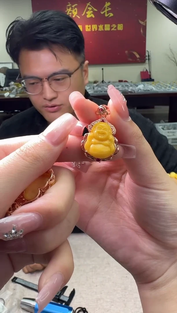 【闪购商品】蜜蜡颈饰未镶嵌多样性发一件 166