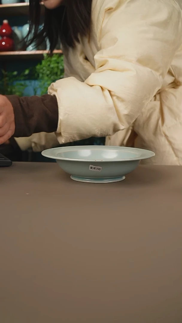 仿古折沿盘       微暇