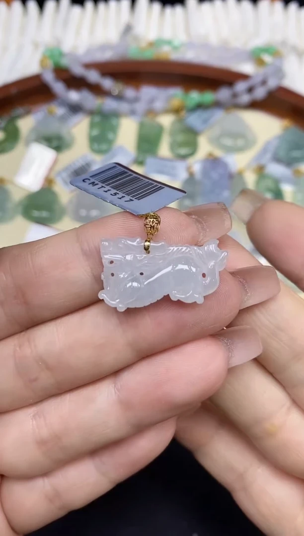 吊坠(不含链)18K金镶嵌翡翠龙18K金扣镶嵌@@CMT