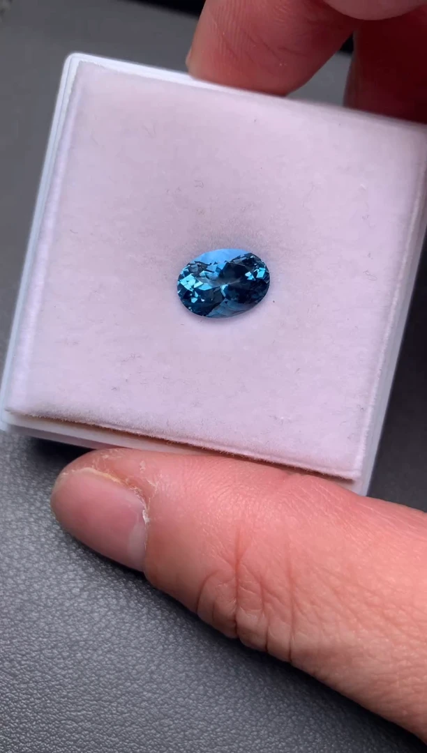 裸石海蓝宝石3.12克拉