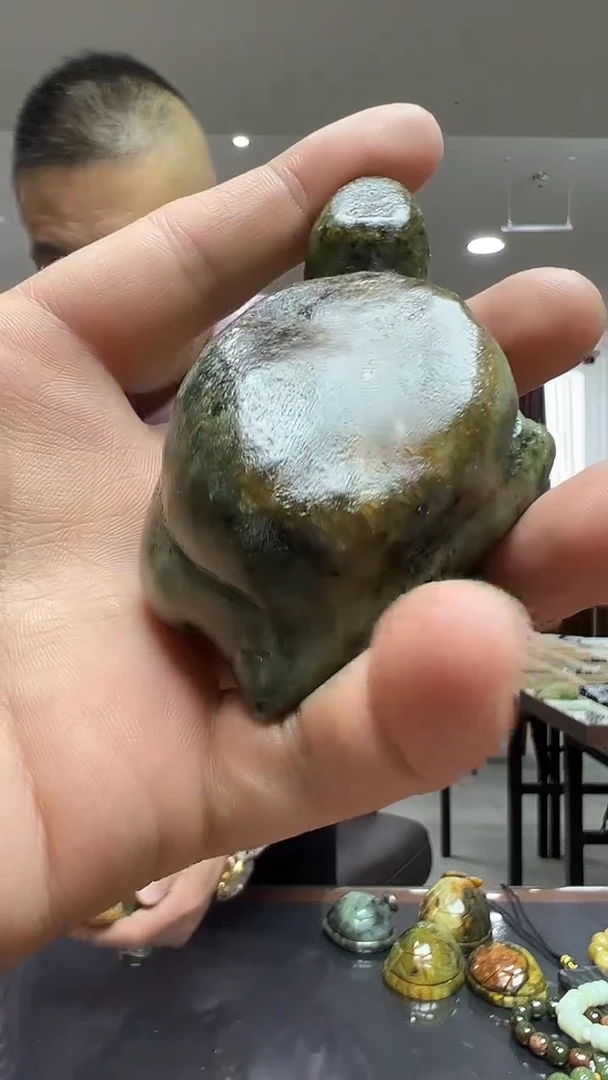 未镶嵌岫岩河磨玉（透闪石质玉）把件磊**明多样性发货其中发一