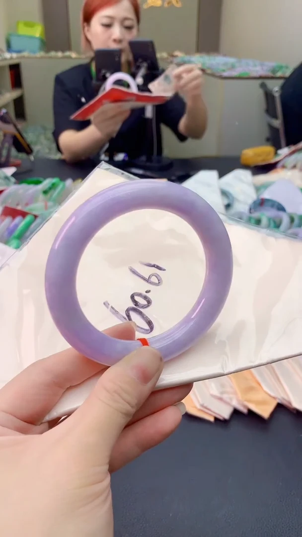 翡翠手镯未镶嵌0365294277