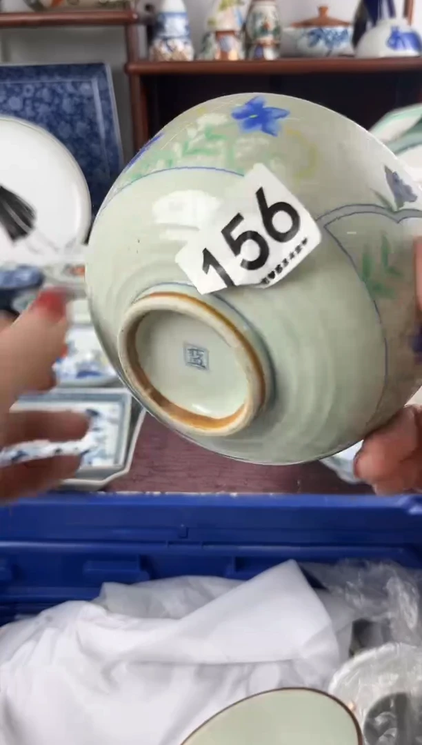 瓷片156...............