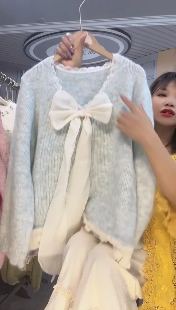 毛衣小小月精选服饰