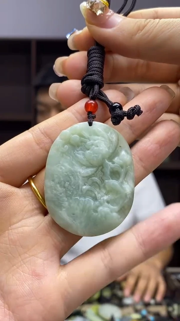 未镶嵌岫玉挂件