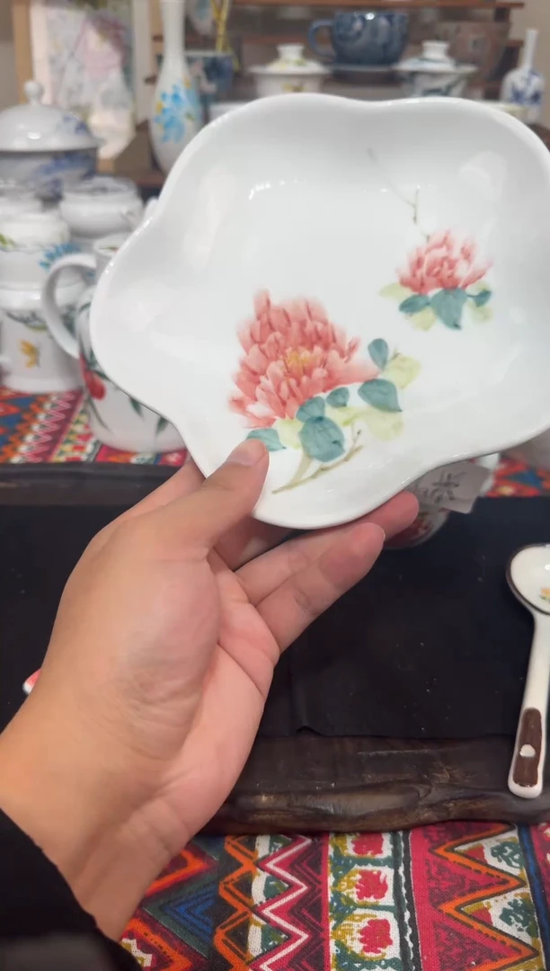 瓷片陶瓷高端国画手工釉下陶瓷浮力价