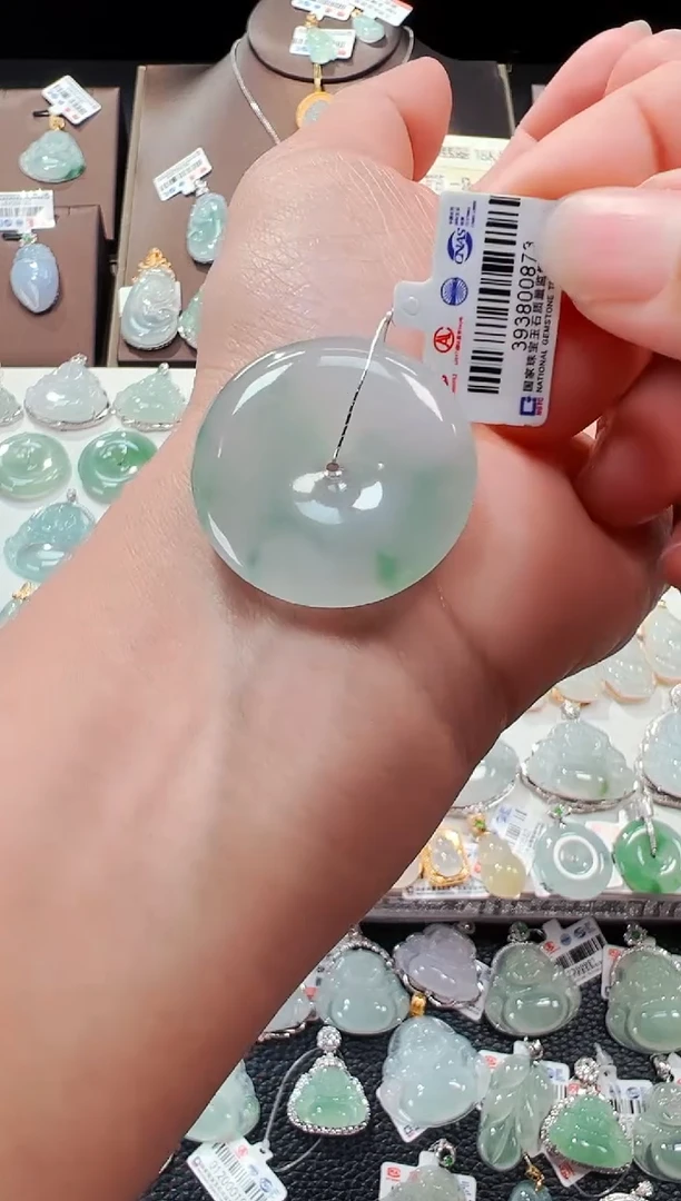 【闪购商品】翡翠吊坠(不含链)18K金镶嵌平安扣吊坠873