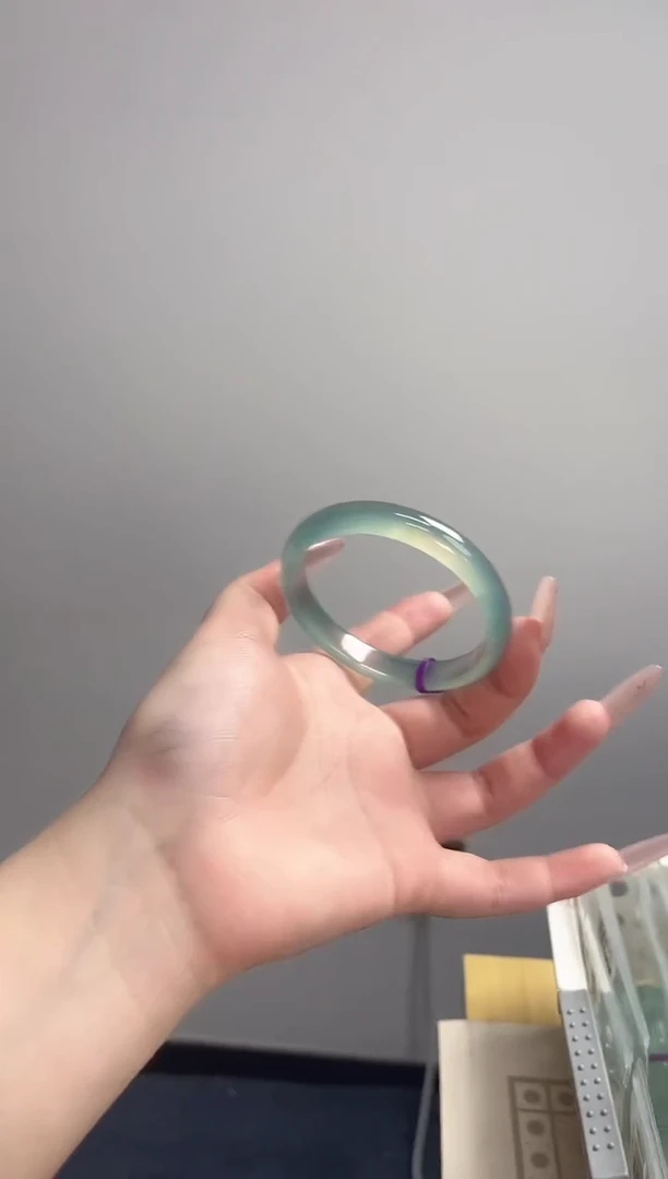 手镯玛瑙/玉髓未镶嵌55-56圈